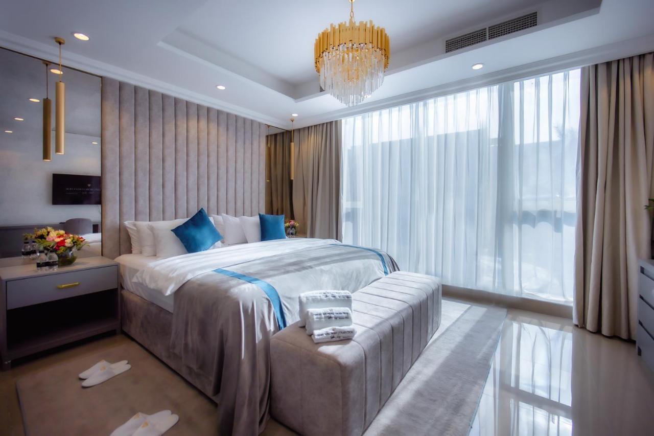 Villa Mallorca - Exclusive 11-bedroom With Signature Amenities By Luxury Explorers Collection Dubai